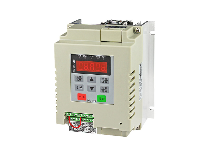 200N單相水泵變頻器，220V供水變頻器，恒壓供水變頻器